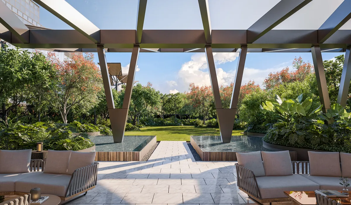 Retail promenade to communal space